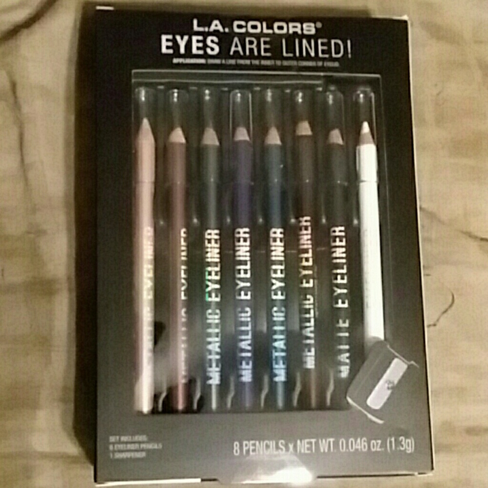 L. A. Colors eyeliners 8 pencils & 1 sharpener